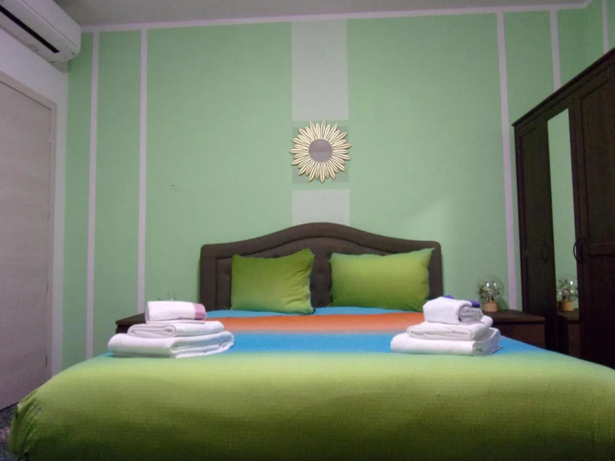Expresia B E B Bed & Breakfast Pisa
